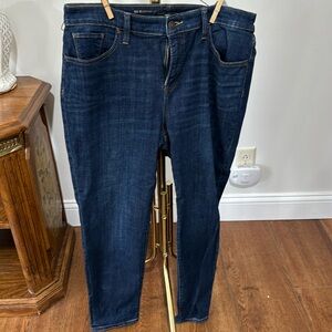 Chicos 1.5 R Girlfriebd Slim Ankle pant.